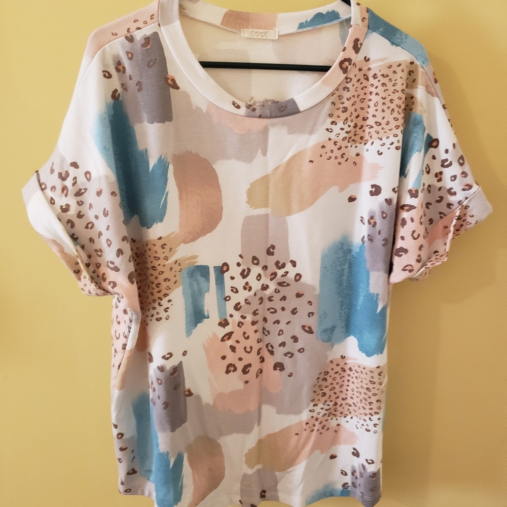 Oddy Short Cuff Sleeve Shirt 2X Water Color/Animal Print